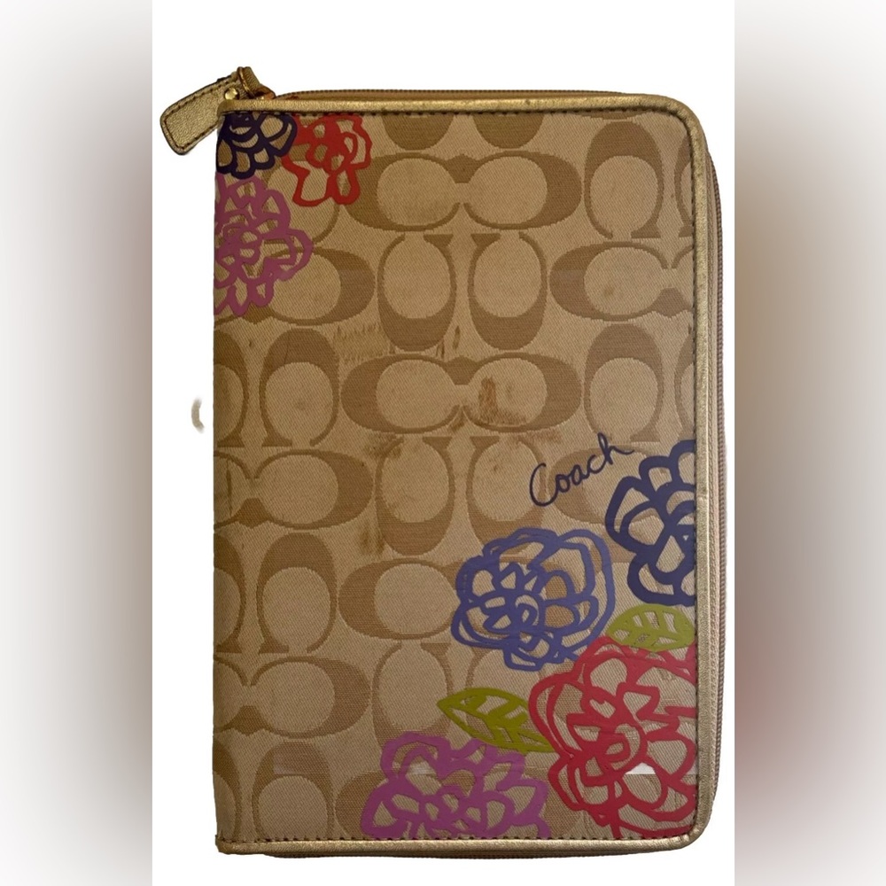 Coach Vintage Poppy Edition Jacquard Signature C Tablet Case Khaki Multi Colored